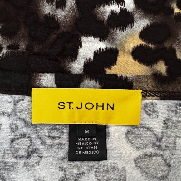 St. John Leopard Print T-Shirt Embellished Size M - Picture 6 of 6